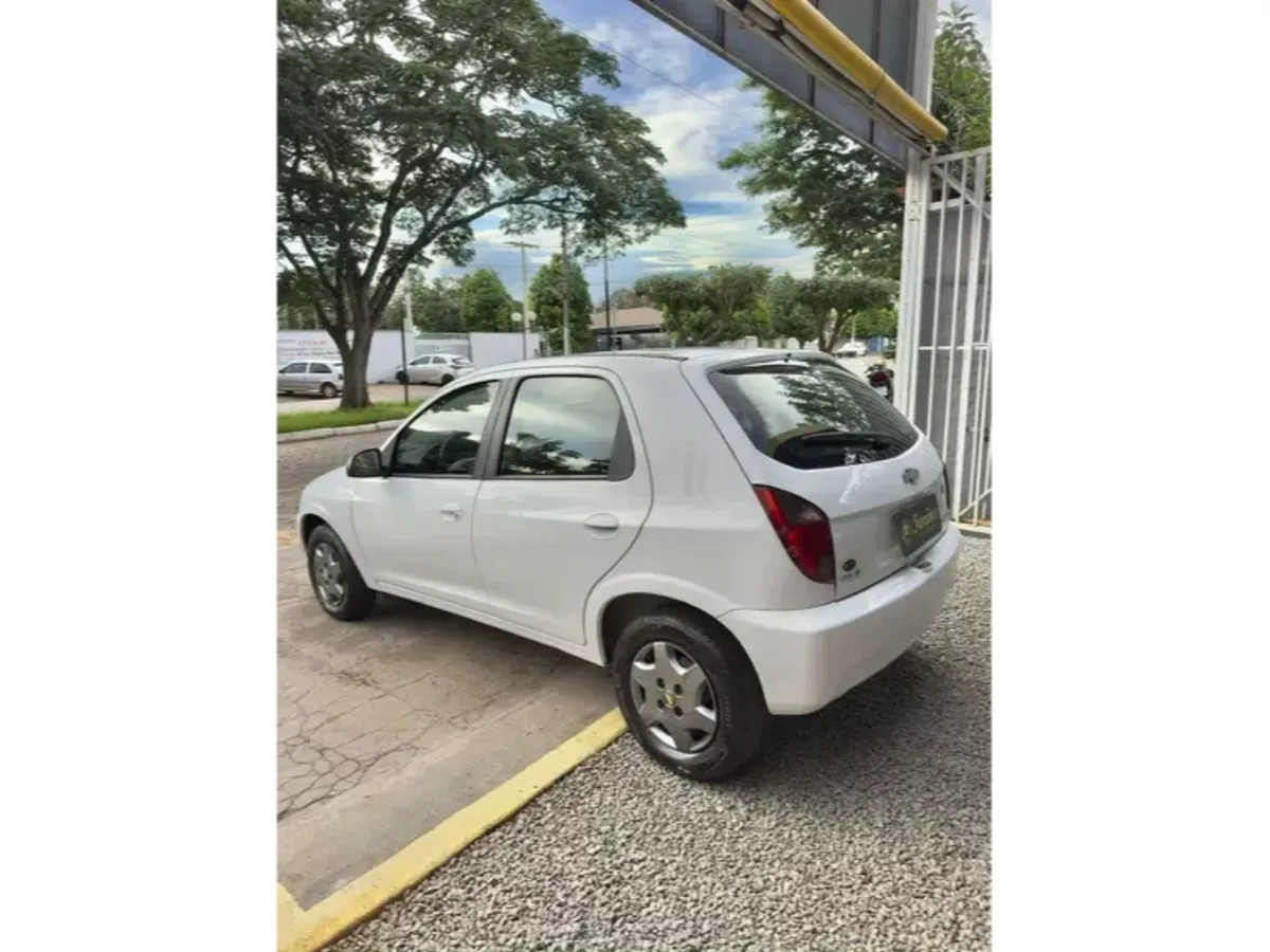 Chevrolet Celta 1.0 LS 8V Á/G MANUAL