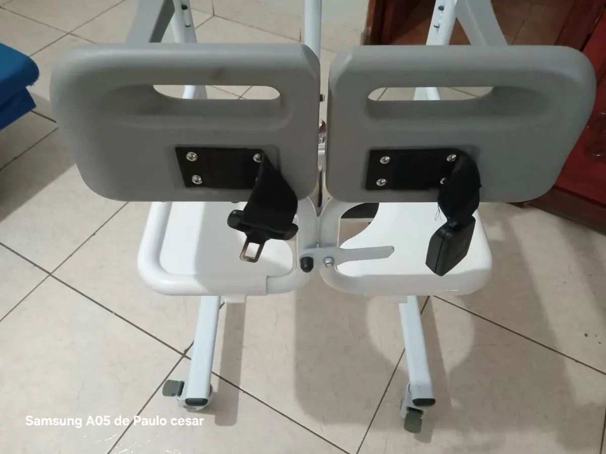 CADEIRA DE ELEVAÇÃO