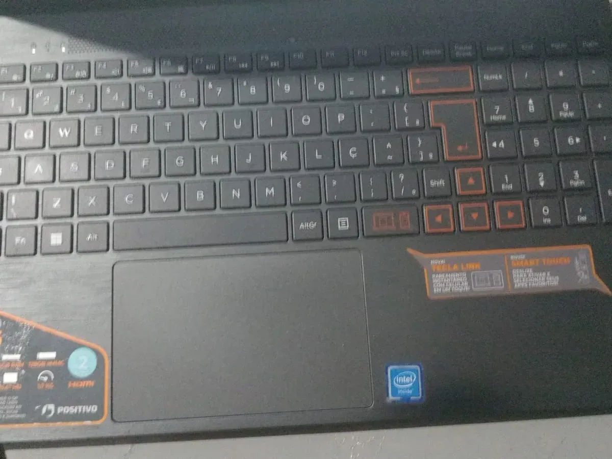 Notebook Positivo vision C15